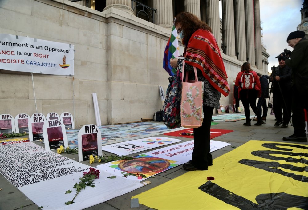 İngiltere'de sömürgecilik karşıtı gösteri düzenlendi