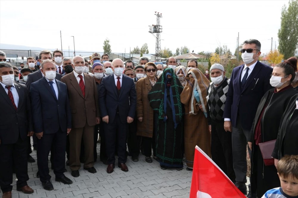 Milli Mücadele'nin kahramanı "Kara Fatma"nın adı Erzurum'da kütüphaneye verildi