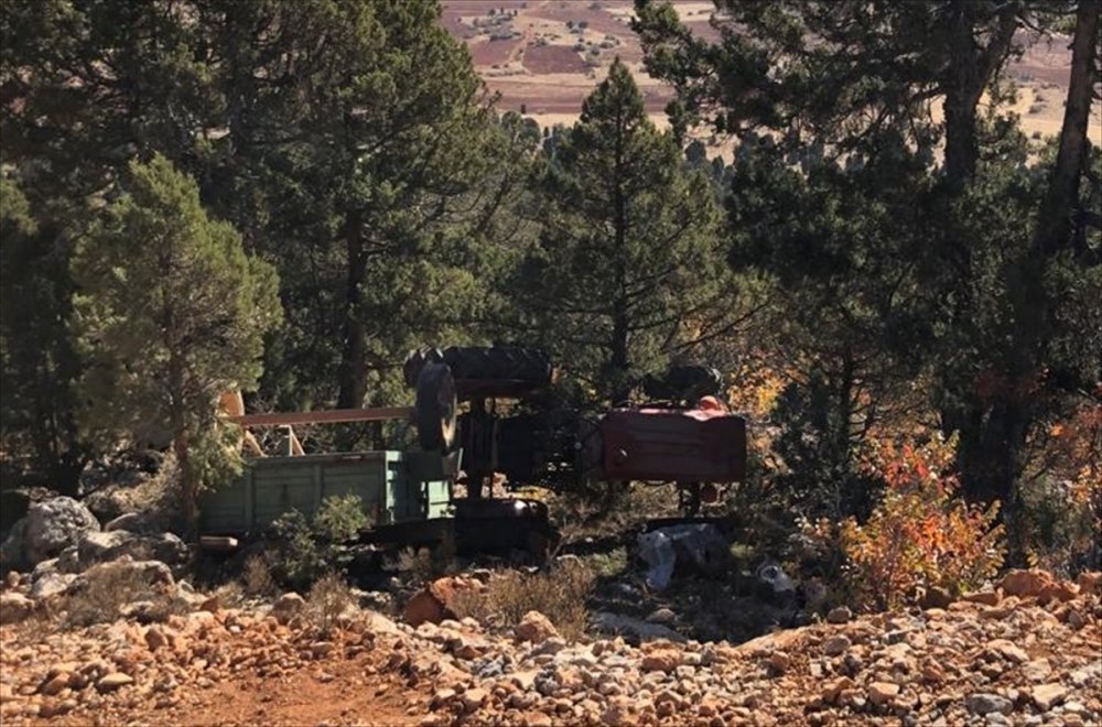 Konya'da traktörün devrildiği kazada 1 kişi öldü, 3 kişi yaralandı