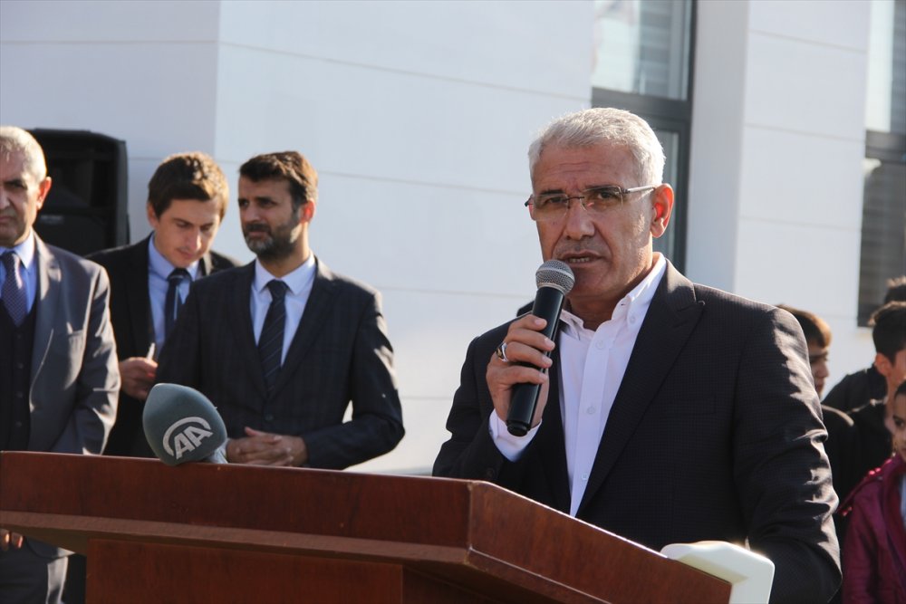 Malatya'da Ahmet Kekeç Kütüphanesi'nin açılışı yapıldı