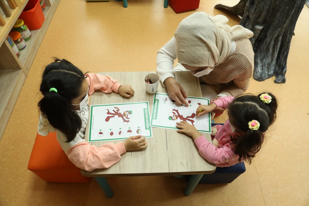 Bu kütüphanede çocuklar keyifli ve verimli zaman geçiriyor