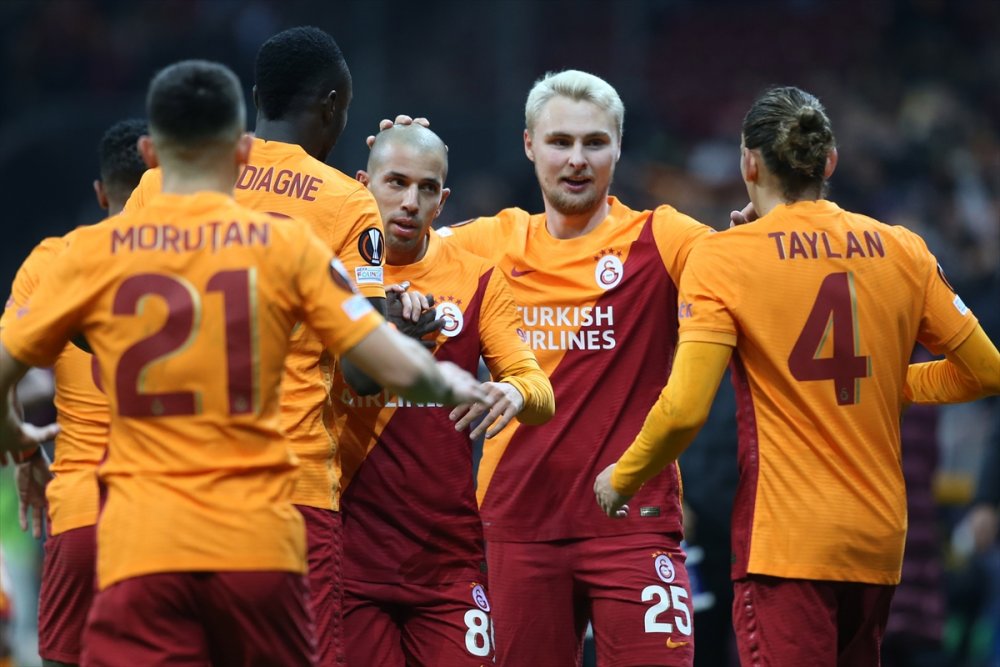 UEFA Avrupa Liginde Cimbom Turladı