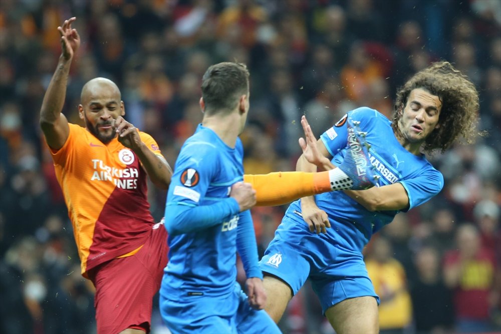 UEFA Avrupa Liginde Cimbom Turladı