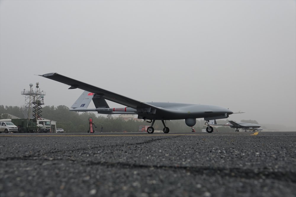 Bayraktar TB2, 400 bin uçuş saatini başarıyla tamamladı