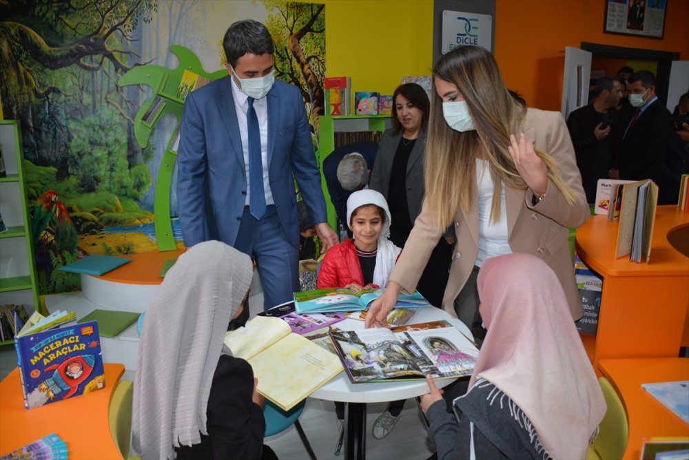 Dicle Elektrik'ten Şırnak'a kütüphane desteği