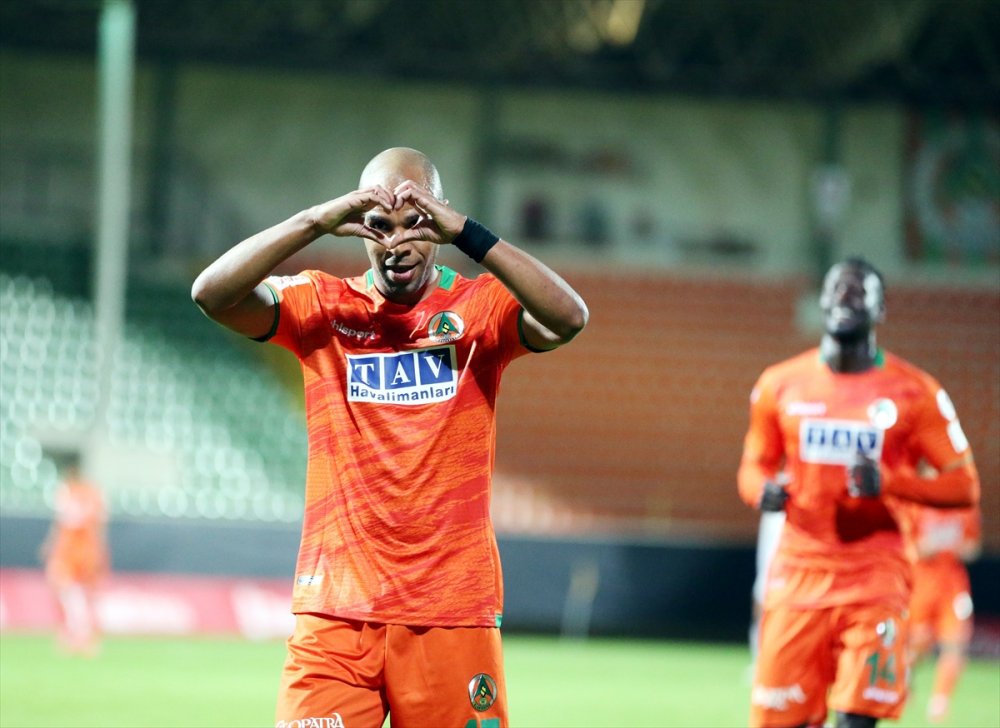 Ziraat Türkiye Kupasında Alanyaspor Fırtınası