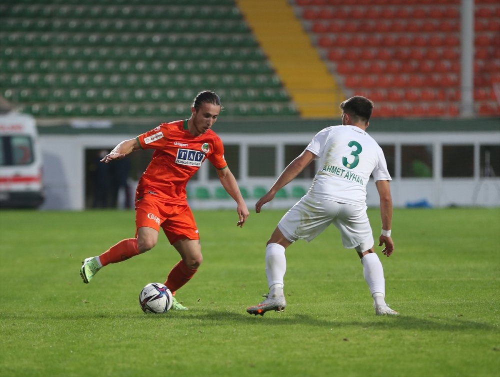 Ziraat Türkiye Kupasında Alanyaspor Fırtınası