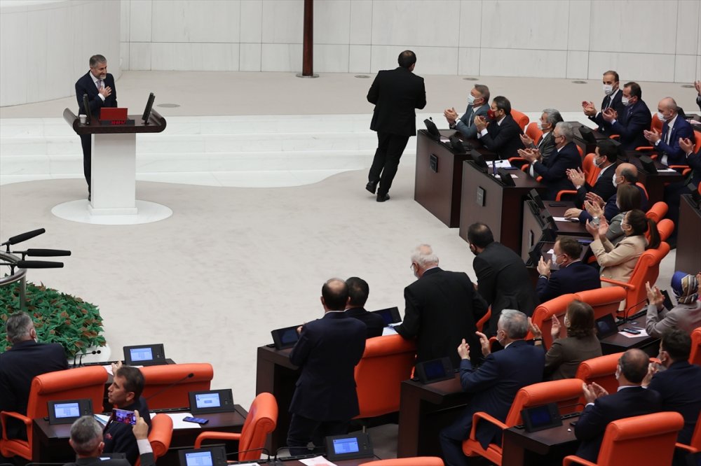 Hazine ve Maliye Bakanı Nureddin Nebati TBMM'de yemin etti