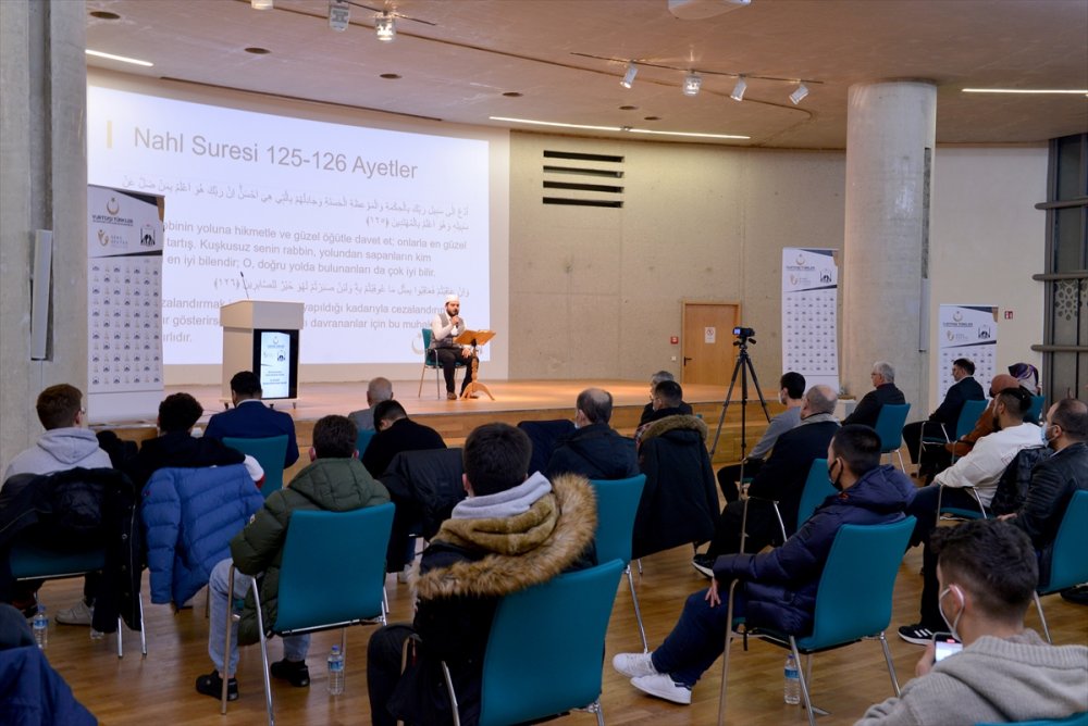 Mevlana, vuslatının 748. yıl dönümünde Almanya'da anıldı