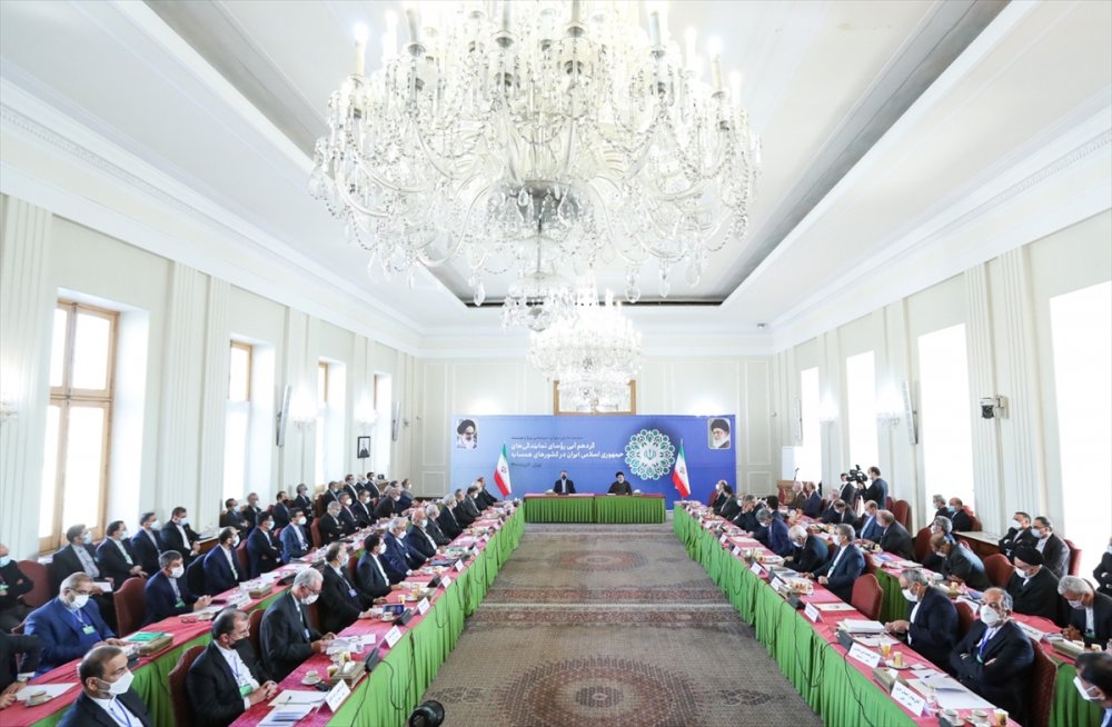 İran Cumhurbaşkanı İbrahim Reisi'den, ülkesine uygulanan yaptırımlara ilişkin açıklama: