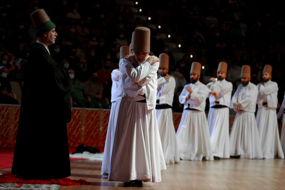 Mevlana, 748. vuslat yıl dönümünde anılıyor