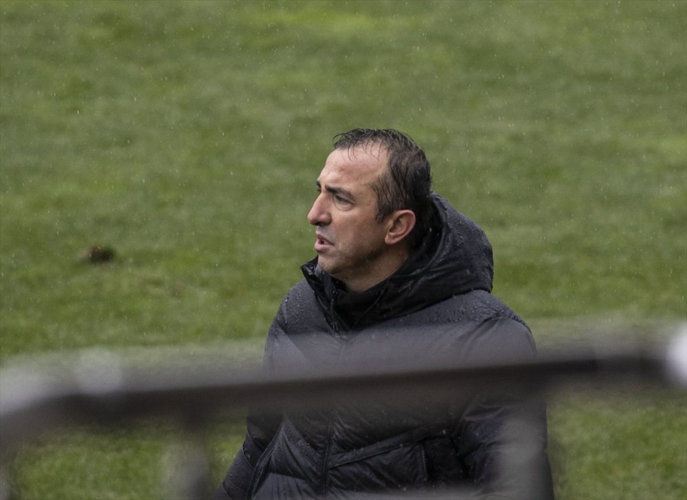 Ümraniyespor Bursaspor’a acımadı 4-1