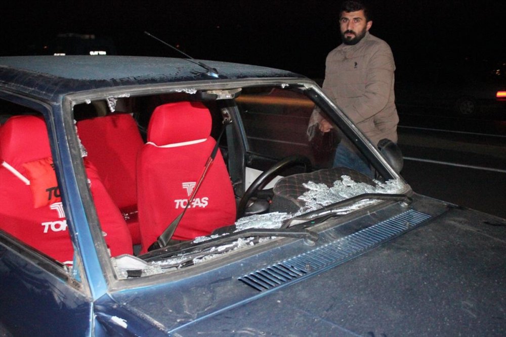 İzmir'de otomobilin çarptığı yaya hayatını kaybetti