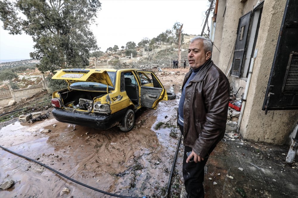 Rus savaş uçağı, İdlib'de su dağıtım istasyonunu bombaladı