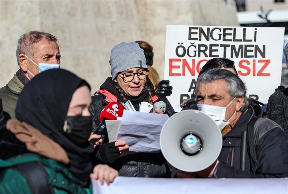 Ankara'da engelli öğretmenlerden atanma talebi