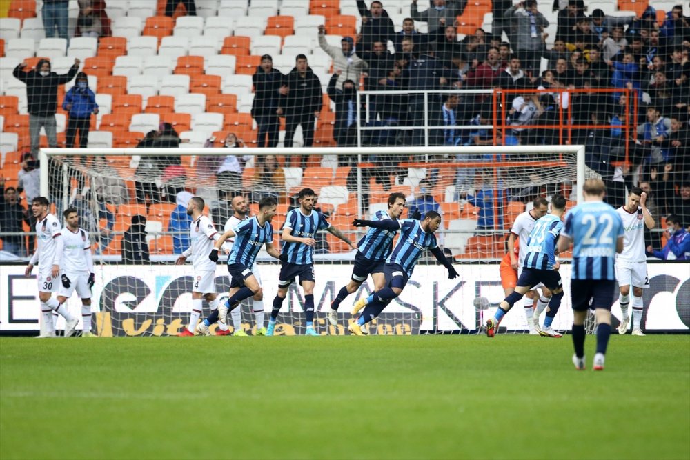 Adanademirspor’un Şakası yok 5-0