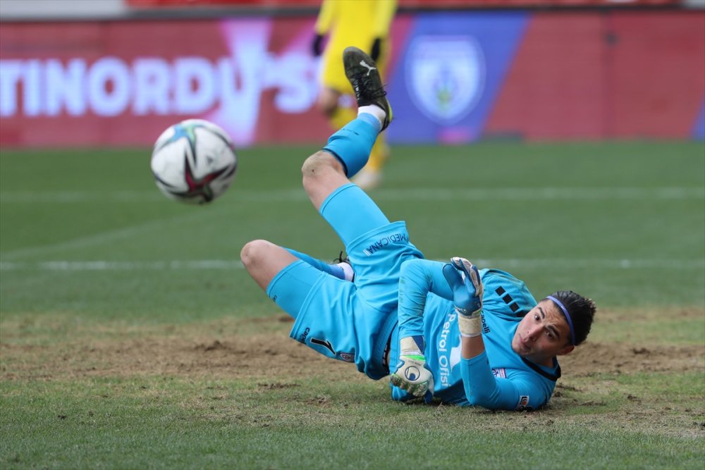 İstanbulspor Altınordu Deplasmanında coştu 5-0