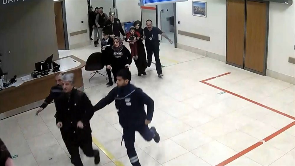 Elazığ'da iki yıl önce yaşanan deprem anına ilişkin yeni görüntüler ortaya çıktı