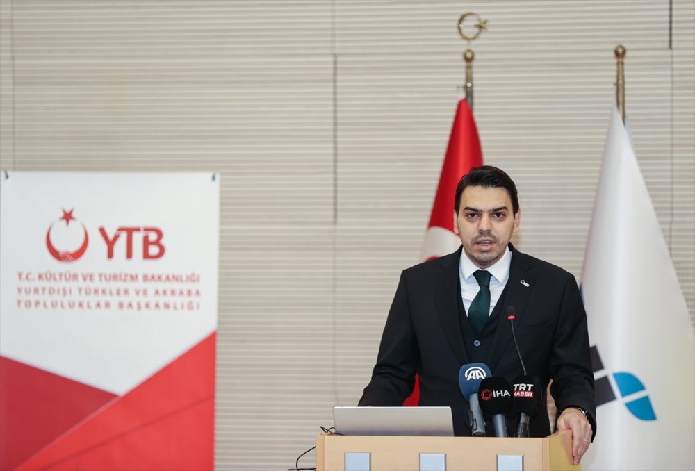 "Almanya'da Türk Varlığının 60 Yılı" başlıklı sempozyumu İstanbul'da düzenlendi