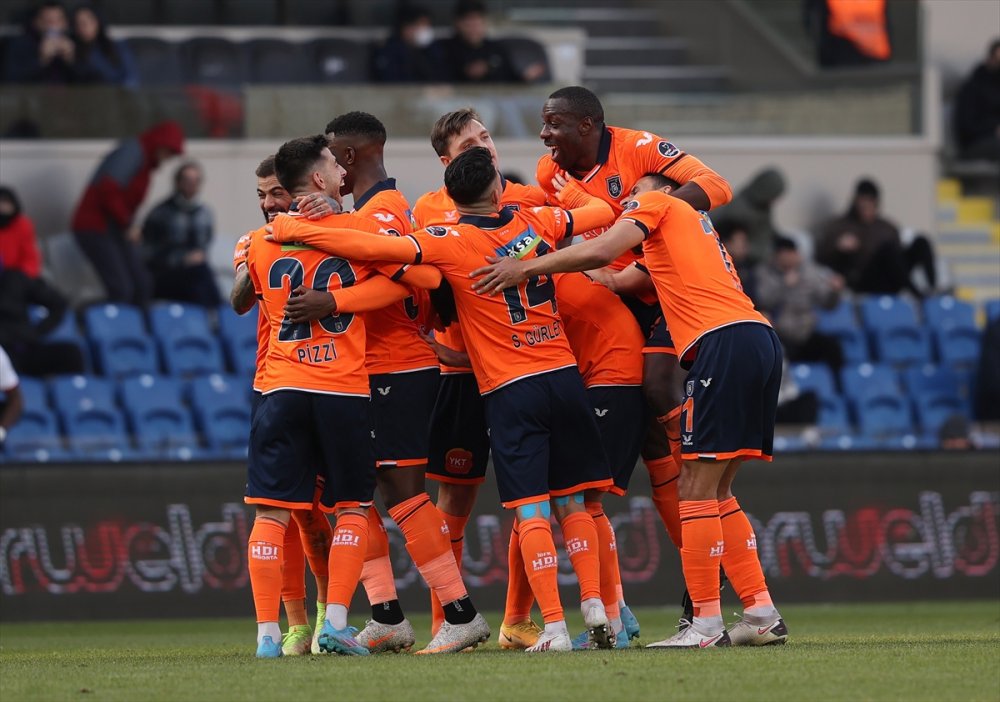 BAŞAKŞEHİR DURDURULAMIYOR 2-0