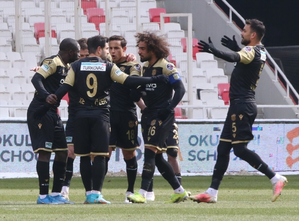 Sivasspor Sonradan Açıldı 2-1