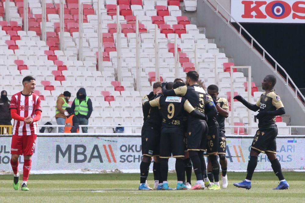 Sivasspor Sonradan Açıldı 2-1