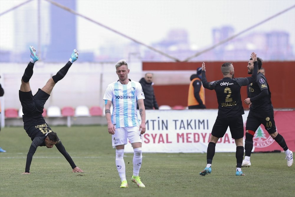 Ümraniye’de 6 gol ve beraberlik çıktı