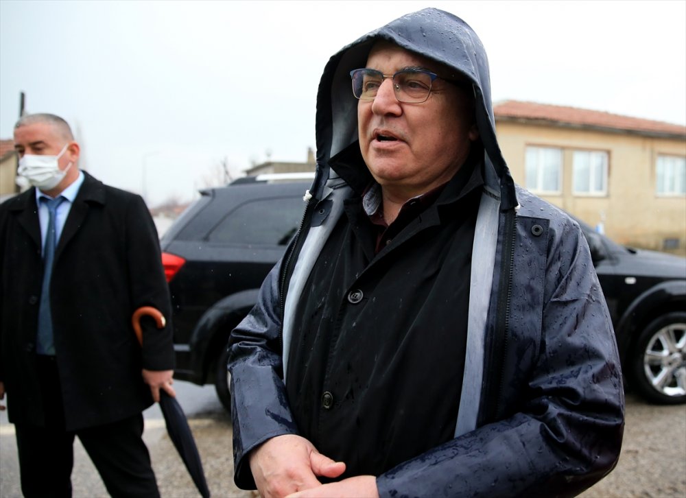 Kırklareli'nde sağanak yağmur etkili oluyor