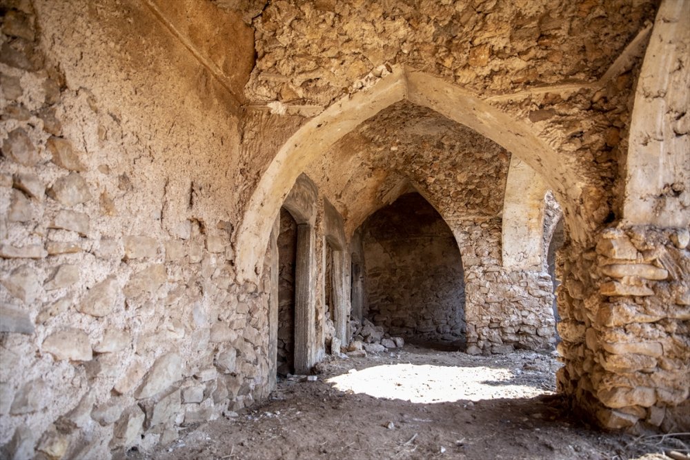 Erbil'de Osmanlı döneminden kalan 160 yıllık kervansaray onarılmayı bekliyor