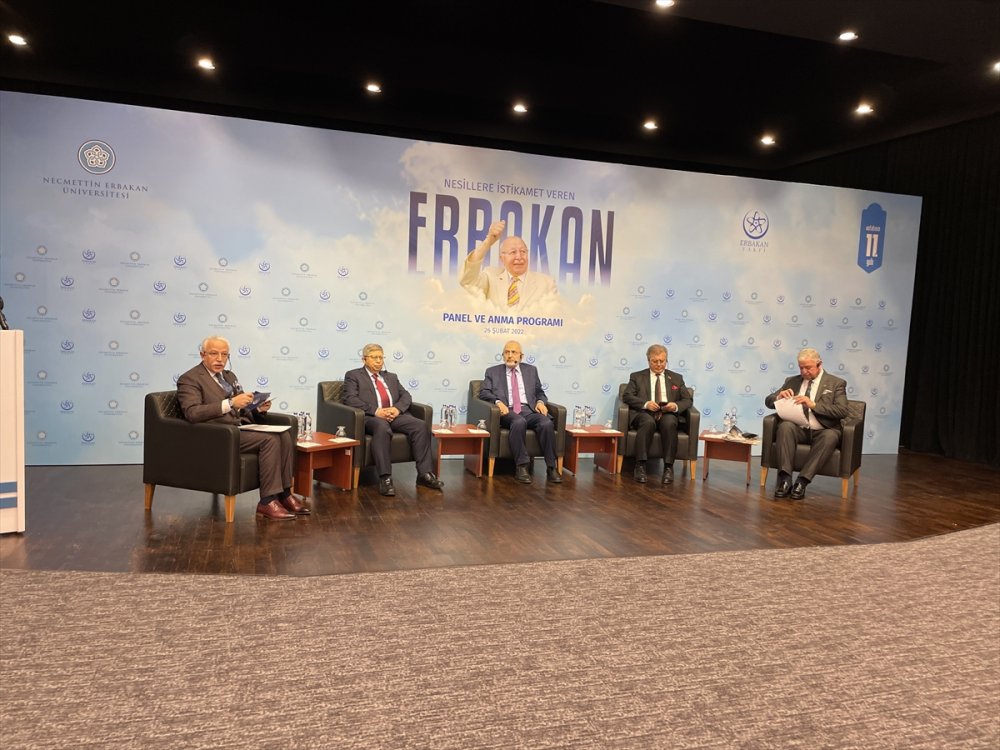 Türk siyasetinin "Erbakan Hocası" vefatının 11'inci yılında Konya'da anıldı