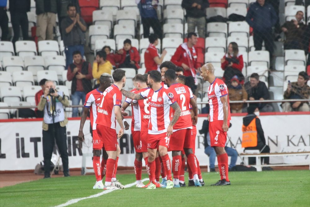 Antalyaspor Sivasspor’u 1-0 la geçti