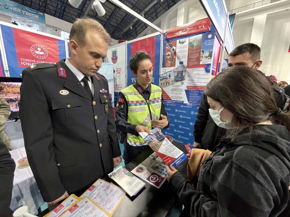 Elazığ'da "Güneydoğu Kariyer Fuarı" açıldı