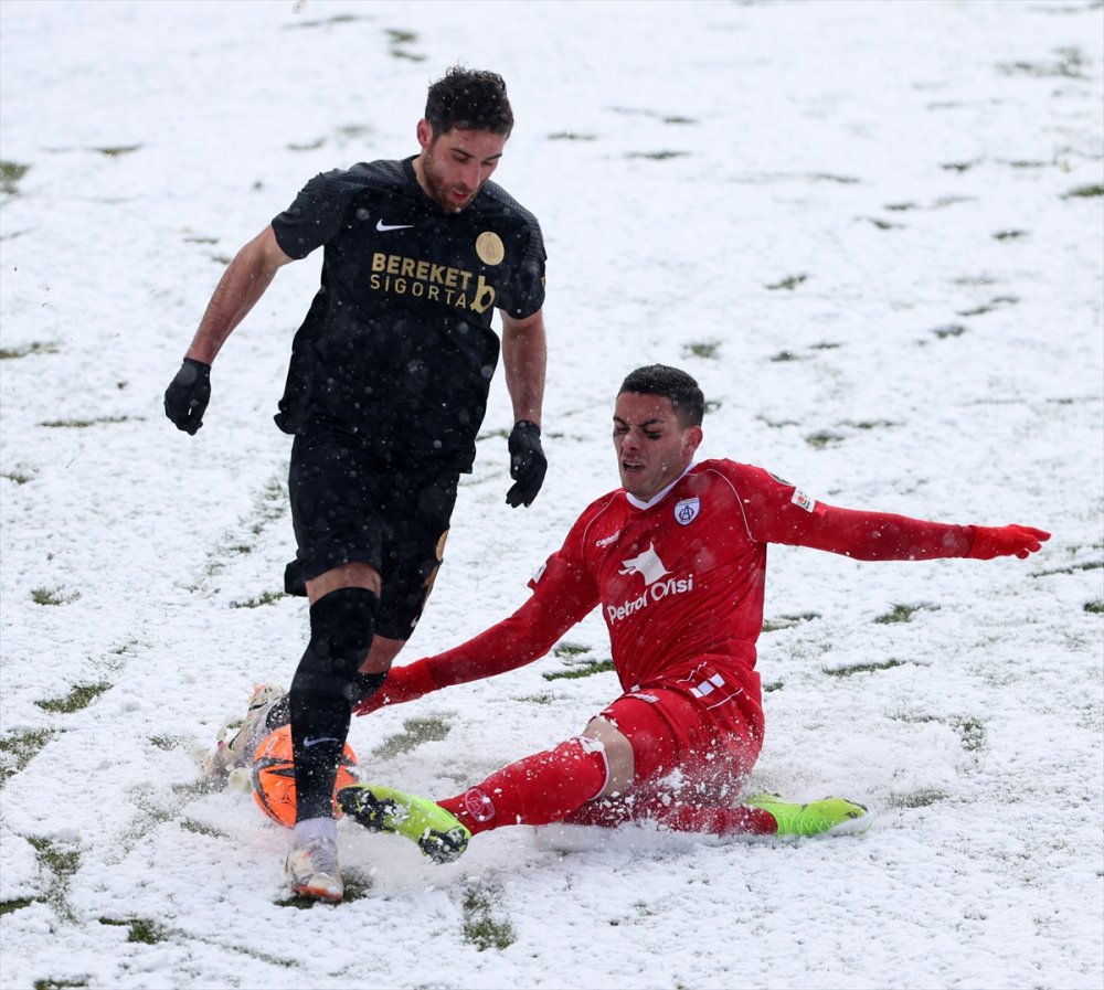 1. Lig de Ümraniyespor fırsat tepti