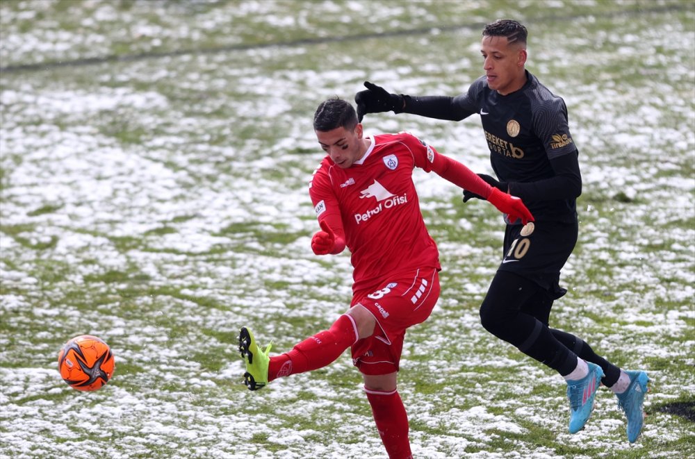 1. Lig de Ümraniyespor fırsat tepti