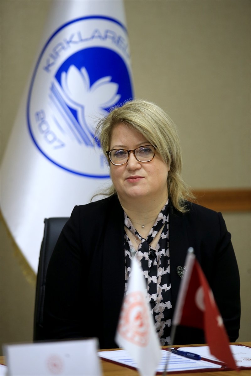 Kırklareli'nde üniversiteliler yatağa bağımlı hastalara evde sağlık hizmeti sunacak