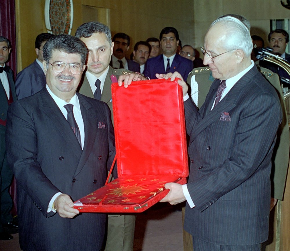 8. Cumhurbaşkanı Özal'ın ölümünün üzerinden 29 yıl geçti