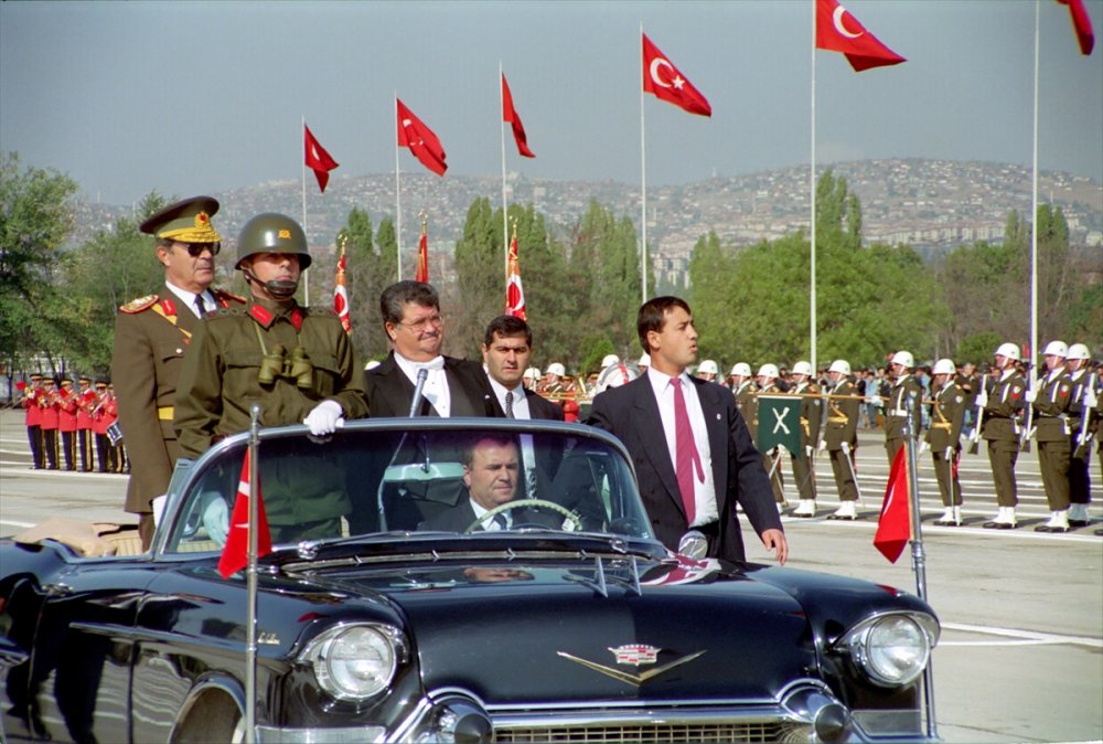 8. Cumhurbaşkanı Özal'ın ölümünün üzerinden 29 yıl geçti