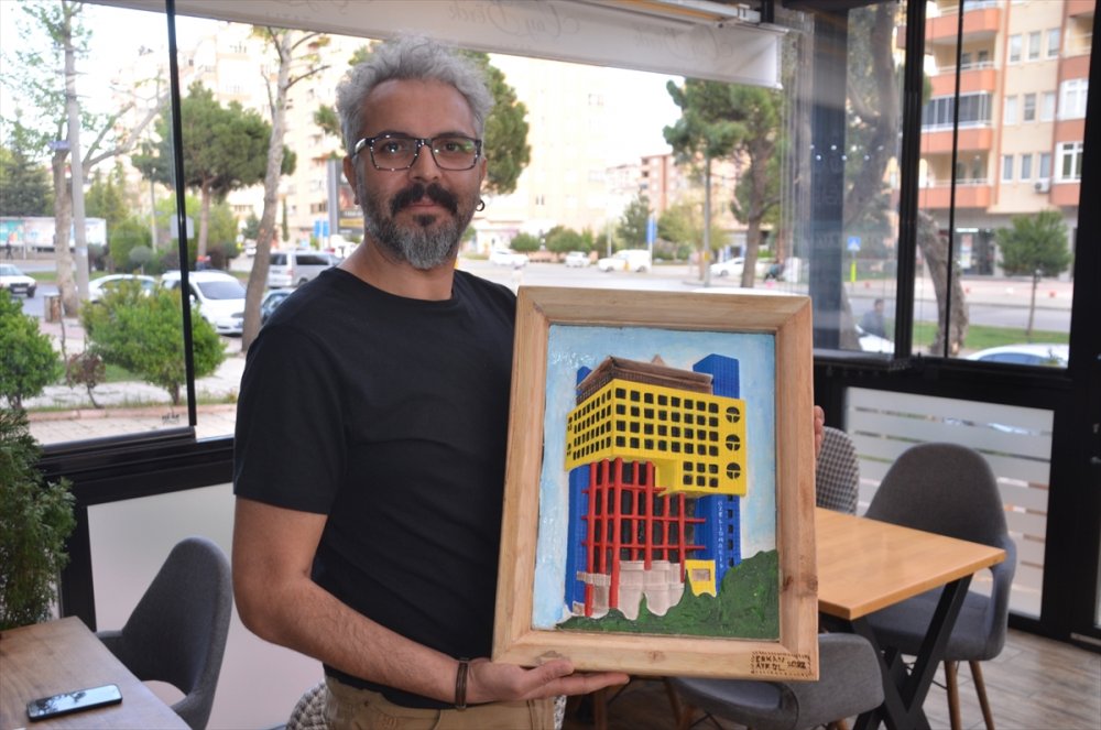 "Dünya'nın en saçma binası"nın rölyefle 3D portresi yapıldı