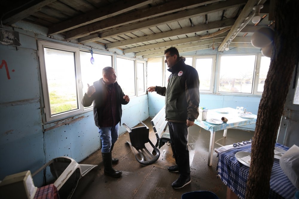 Kırklareli'nde barajın taştığı bölgede hasar tespit çalışması başlatıldı