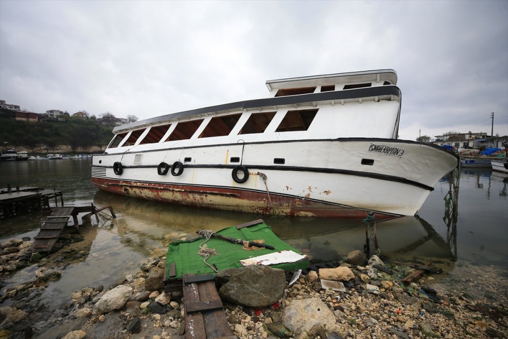 Kırklareli'nde barajın taştığı bölgede hasar tespit çalışması başlatıldı