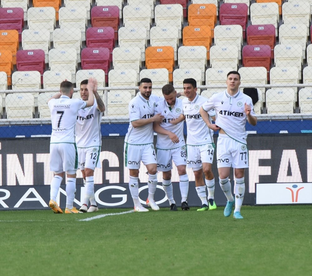 Konyaspor 2.lik için pes etmiyor 3-2