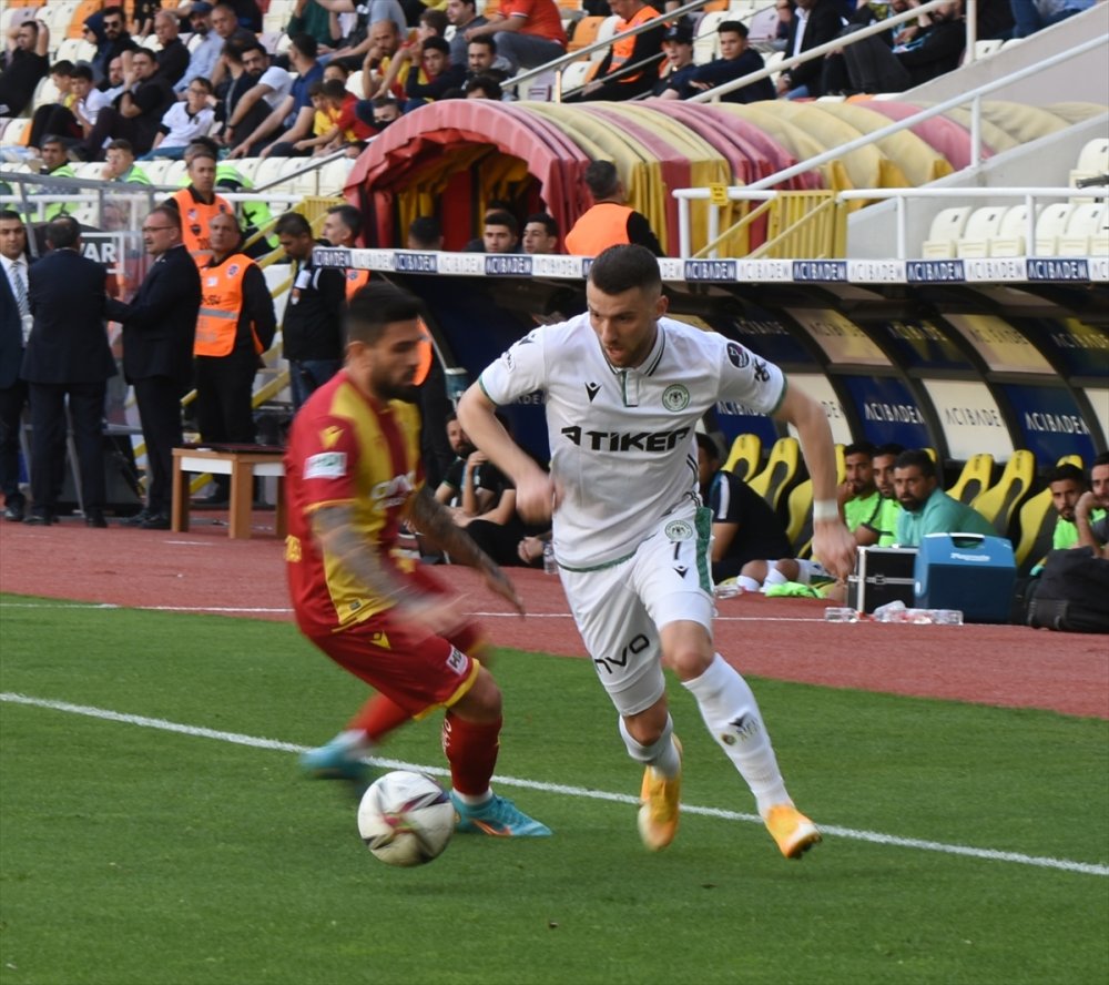 Konyaspor 2.lik için pes etmiyor 3-2