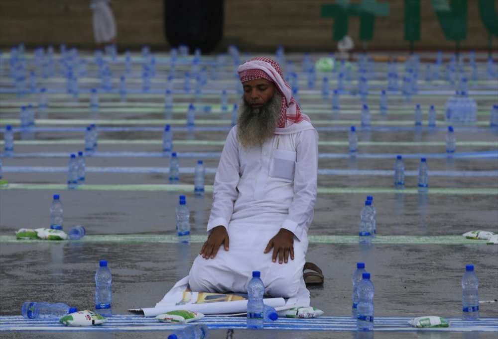 Etiyopya'da 500 bin Müslüman aynı sofrada iftar yaptı