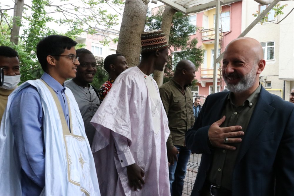 Kayseri'deki yabancı öğrenciler bayramlaşma programında buluştu