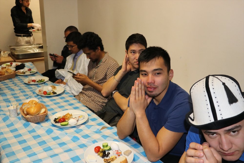 Kayseri'deki yabancı öğrenciler bayramlaşma programında buluştu