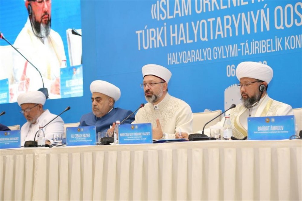 Diyanet İşleri Başkanı Erbaş'tan FETÖ uyarısı: