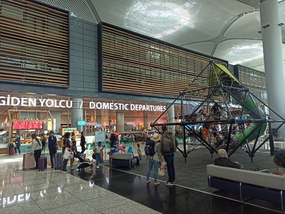 İstanbul Havalimanı ile THY'den salgın sonrası uçuş rekoru