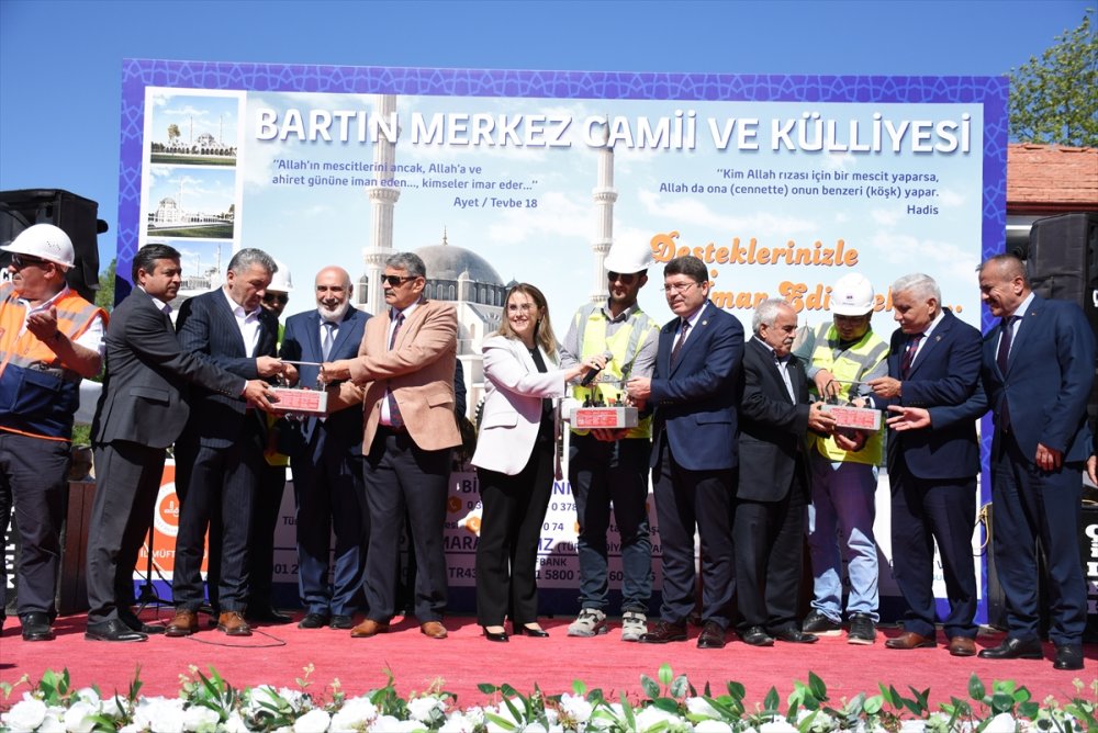 Bartın'da 5 bin kişilik caminin temeli töreni atıldı