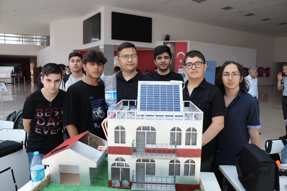 Trakya Üniversitesi "RoboTrak" yarışmasında birbirinden farklı projeler ilgi gördü