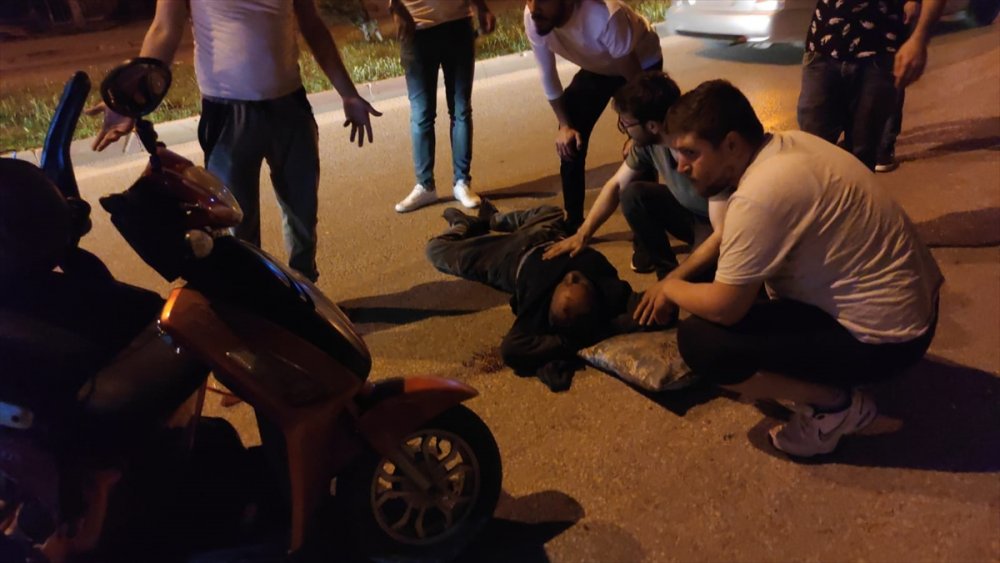 Halk otobüsü ile engelli motosikletinin çarpıştığı kazada 1 kişi ağır yaralandı